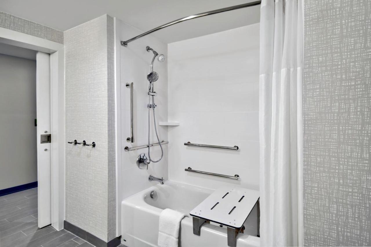 Hampton Inn Abingdon Eksteriør billede
